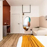 Mars Style & Relax Centro Апартаменты *