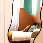 Mars Style & Relax Centro * Ливорно